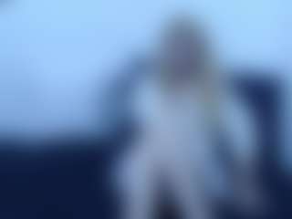 Live cam show with dulce-bella17 - Middle Aged on anonymated.com