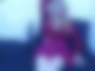 Live cam show with dulce-bella17 - Striptease on Hubzter Live