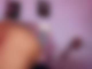 Karen-Rosee's Live Sex Cam Show