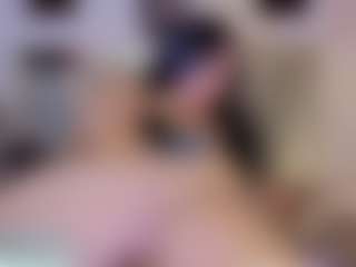 Live cam show with Karen-Rosee - Orgasm on livesuperchat.net