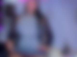 Live cam show with Karen-Rosee - Tease on UwU Esports