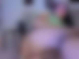 Karen-Rosee's Live Sex Cam Show