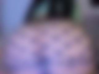 Karen-Rosee's Live Sex Cam Show