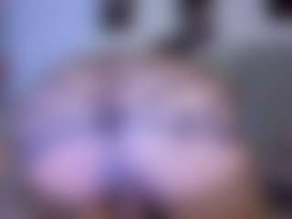 Karen-Rosee's Live Sex Cam Show