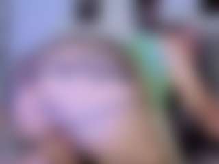 Karen-Rosee's Live Sex Cam Show