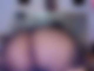Live cam show with Karen-Rosee - HD on StripNow