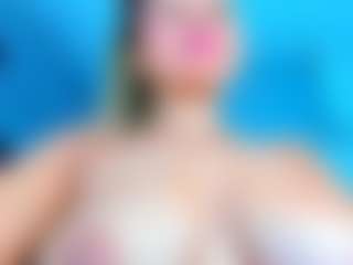 Live cam show with stefanymilk07Curv - Rubia on Cam Slut