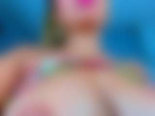 Live cam show with stefanymilk07Curv - Rubia on alttransgirls