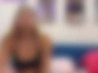 Live cam show with Goddess Tiff - Princess on Camsoda