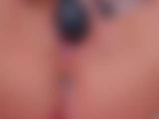 Vesia's Live Sex Cam Show