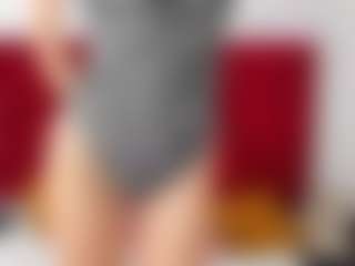 Live cam show with JasmineHard - Facial on Camiplay Live