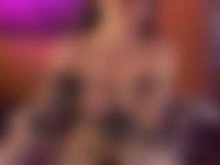 Maeveee's Live Sex Cam Show