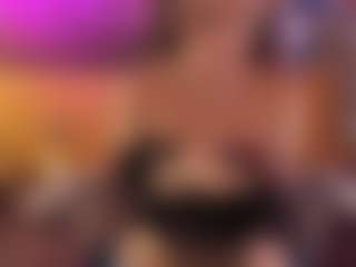 Maeveee's Live Sex Cam Show