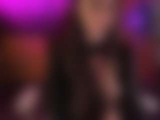 Maeveee's Live Sex Cam Show