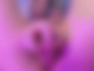 Live cam show with SashaCopelandy - Striptease on xxxlivecams.org