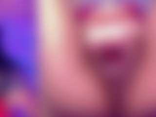 Live cam show with ValentinaGames - Thin on hrnylive.com