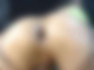 Live cam show with Britanystars - White on StripNow | colombia