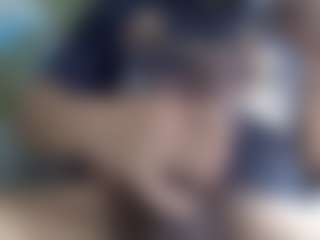 elmonstro690's Live Sex Cam Show