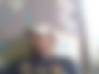 elmonstro690's Live Sex Cam Show