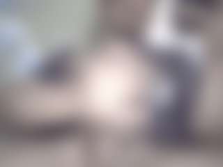 elmonstro690's Live Sex Cam Show