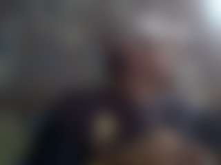 elmonstro690's Live Sex Cam Show