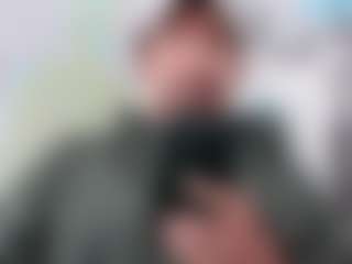 elmonstro690's Live Sex Cam Show