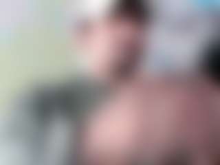 elmonstro690's Live Sex Cam Show