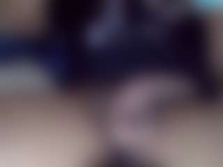 elmonstro690's Live Sex Cam Show