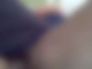elmonstro690's Live Sex Cam Show