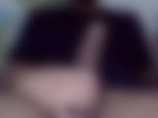 elmonstro690's Live Sex Cam Show