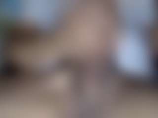 elmonstro690's Live Sex Cam Show