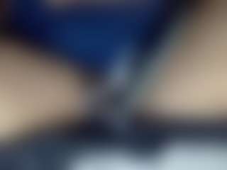 elmonstro690's Live Sex Cam Show