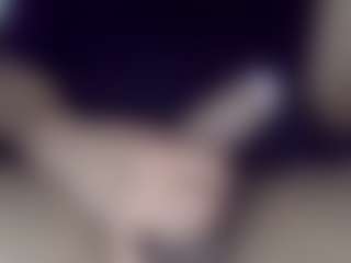 elmonstro690's Live Sex Cam Show