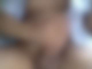 Live cam show with elmonstro690 - Latina on Streamer API