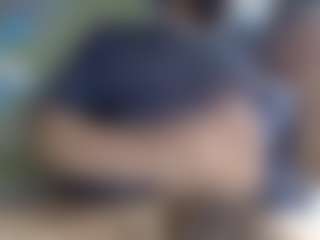elmonstro690's Live Sex Cam Show
