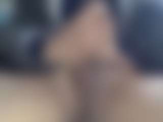 elmonstro690's Live Sex Cam Show