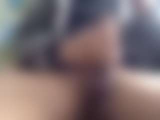 elmonstro690's Live Sex Cam Show