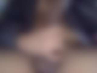 elmonstro690's Live Sex Cam Show