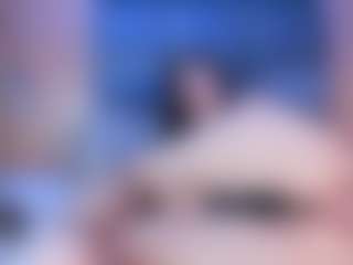 EmilyRoberts9's Live Sex Cam Show