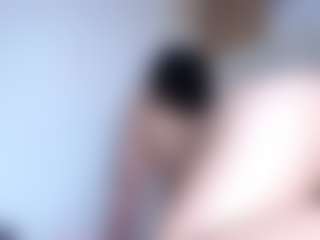 Live cam show with EmilyTrujillo - Camel Toe on intimatelivegirls.com