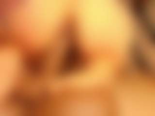 Live cam show with EmilyTrujillo - Blonde Hair on TeamSkeetLive