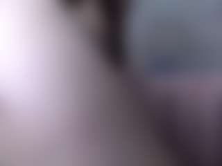Live cam show with EmilyTrujillo - Thin on TottyGirls