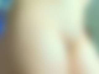 Live cam show with EmilyTrujillo - Butt Plug on Dolls Live