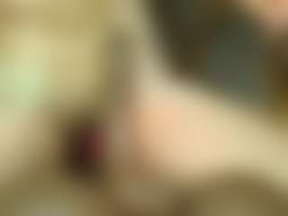 Live cam show with EmilyTrujillo - Thin on Milfs Live