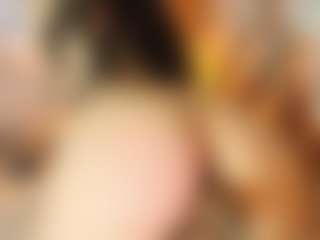 Live cam show with EmilyTrujillo - Thin on SinfulBabes