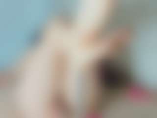 Live cam show with EmilyTrujillo - Blonde Hair Small Tits on AdultVida.com