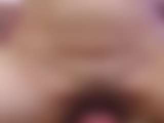 Live cam show with arissha-lee - Butt Plug on Camsoda