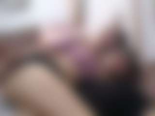 Live cam show with arissha-lee - Butt Plug on Milfs Live