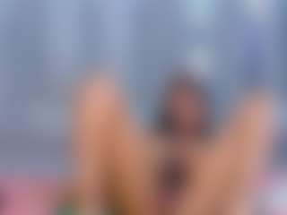 Live cam show with thinsamathagirl - Handjob on SquirtSoMuch