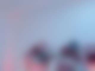 Live cam show with MelissaFoxx - Skinny on Dolls Live
